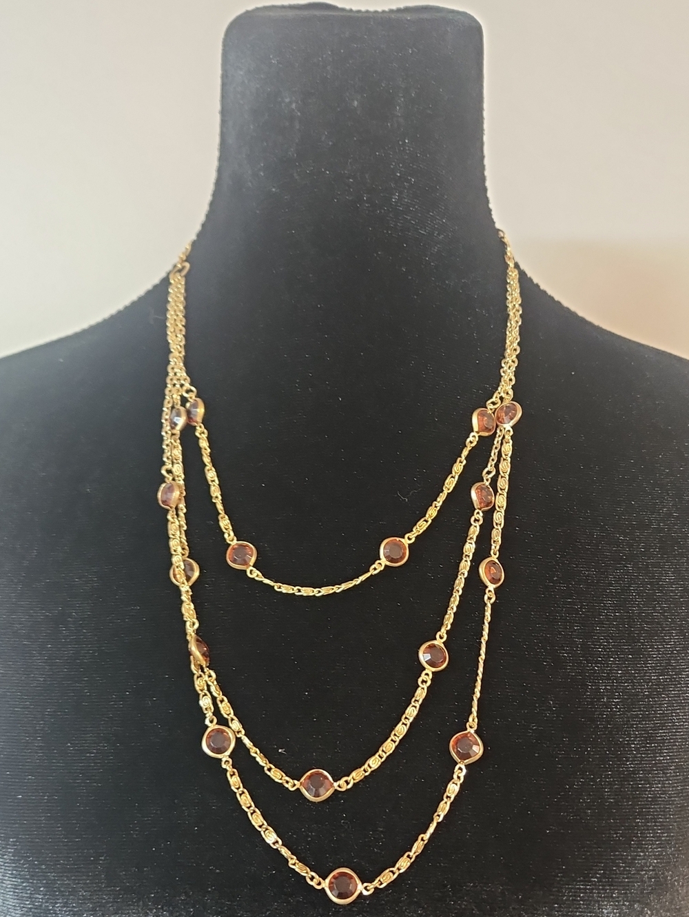 Gold-Tone Amber Accents Layered Necklace